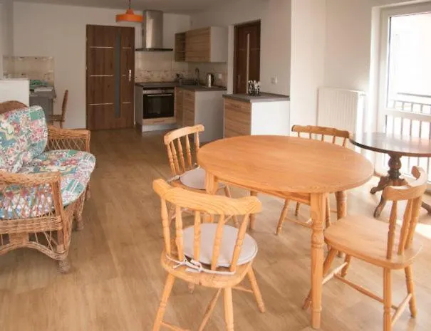 Hospoda-ferienhaus Am Olba-see شقة